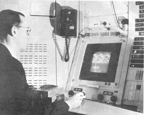 Ivan Sutherland using Sketchpad on the TX-2 computer, 1963
